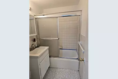 92-29 Lemont  Ave #1 E, Elmhurst, NY 11373 - Photo 6