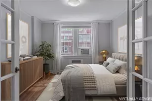 90 Knightsbridge Rd, Great Neck, NY 11021 - Photo 12