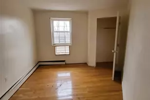 1754 Givan Ave, Bronx, NY 10469 - Photo 6