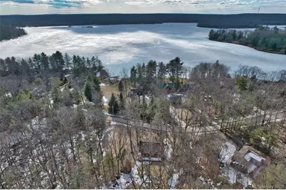 128 Shore Drive N, Wurtsboro, NY 12790 - Photo 16