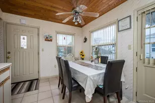 527 Willow St, West Hempstead, NY 11550 - Photo 8