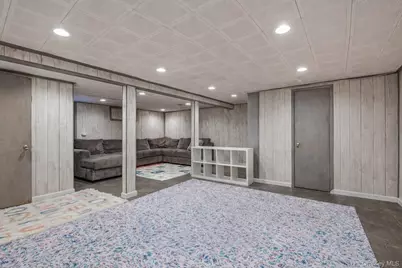 12 Sherman Road, Glen Cove, NY 11542 - Photo 20