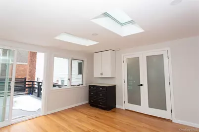 712 Barnes Avenue, Baldwin, NY 11510 - Photo 6