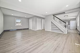 28 Candle Ln, Levittown, NY 11756 - Photo 4