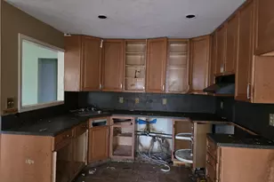 119 Cedar St, Centereach, NY 11720 - Photo 4