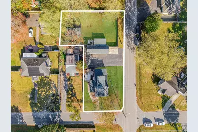 267 Dogwood Road W, Mastic Beach, NY 11951 - Photo 14