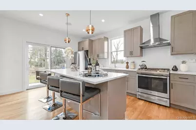 11 Rustic Drive, Rock Tavern, NY 12575 - Photo 4