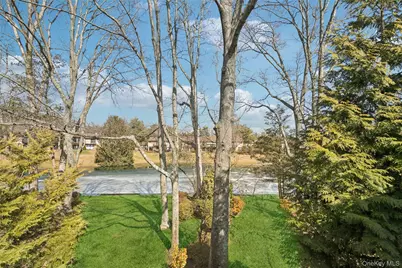 87 Northgate Circle, Melville, NY 11747 - Photo 16