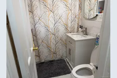 87-15 204th Street #B51, Hollis, NY 11423 - Photo 12