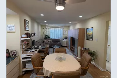 87-15 204th Street #B51, Hollis, NY 11423 - Photo 6