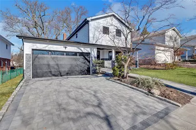 105 Radcliff Avenue, Port Washington, NY 11050 - Photo 42