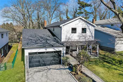 105 Radcliff Avenue, Port Washington, NY 11050 - Photo 34