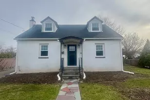 1026 Glen Cove Ave, Glen Head, NY 11545 - Photo 18