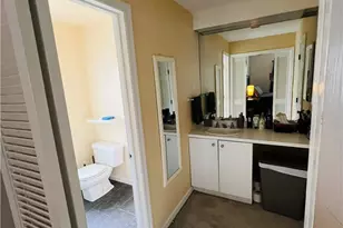 36 Greenridge Ave, White Plains, NY 10605 - Photo 12