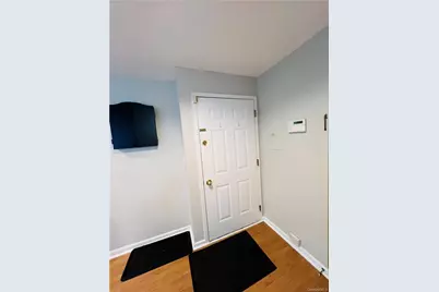 36 Greenridge Avenue #34, White Plains, NY 10605 - Photo 2