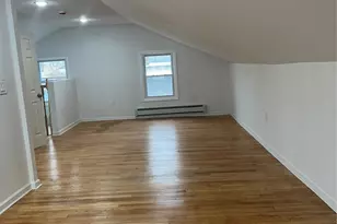 187-40 Hilburn Ave, Saint Albans, NY 11412 - Photo 14