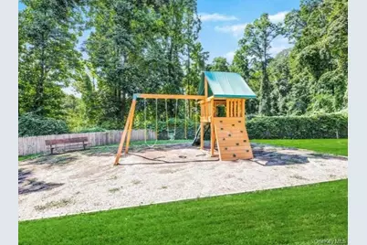 12 Granada Crescent #12-1, White Plains, NY 10603 - Photo 4