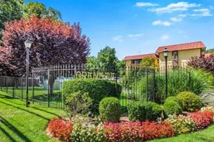 12 Granada Crescent, White Plains, NY 10603 - Photo 2