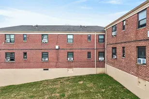 219-10 75th Ave, Oakland Gardens, NY 11364 - Photo 12