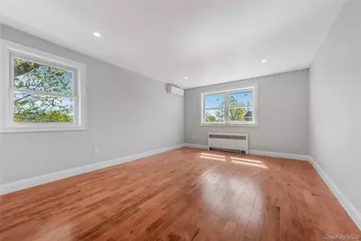 8459 Goldington Court, Middle Village, NY 11379 - Photo 18