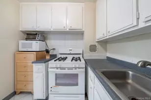 85-15 Main St, Briarwood, NY 11435 - Photo 4