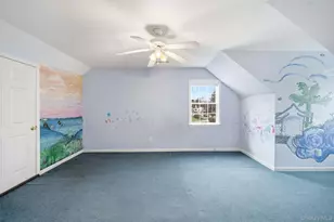 186 Violet Ave, Poughkeepsie, NY 12601 - Photo 36