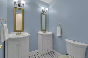 3 Melrose Ct, Dix Hills, NY 11746 - Photo 20