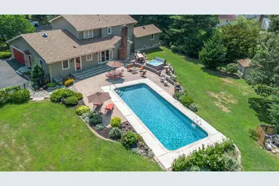 3 Melrose Court, Dix Hills, NY 11746 - Photo 36