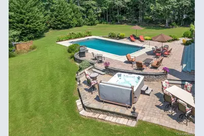 3 Melrose Court, Dix Hills, NY 11746 - Photo 38