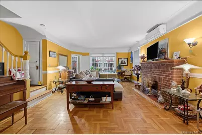 33-24 83rd Street, Jackson Heights, NY 11372 - Photo 4