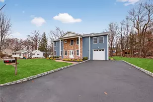 36 Windmill Ln, New City, NY 10956 - Photo 2