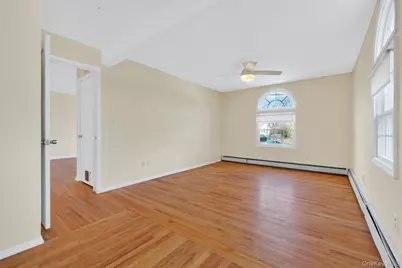 19 Cayuga Drive, Wappingers Falls, NY 12590 - Photo 8