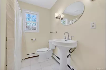 19 Cayuga Drive, Wappingers Falls, NY 12590 - Photo 18