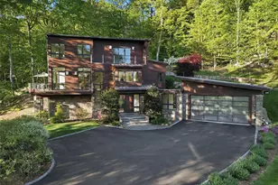 2 Lake Ridge Dr, Armonk, NY 10504 - Photo 2