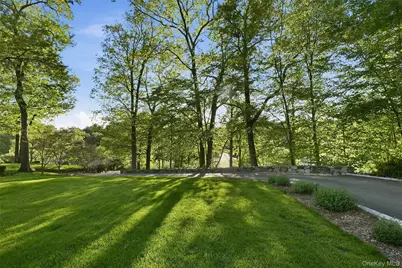 2 Lakeridge Drive, Armonk, NY 10504 - Photo 32