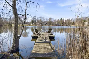 2 Lake Ridge Dr, Armonk, NY 10504 - Photo 2