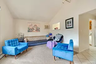 128 Magnolia Dr, Mastic Beach, NY 11951 - Photo 4