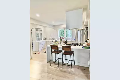 18 Webster Avenue, Harrison, NY 10528 - Photo 2