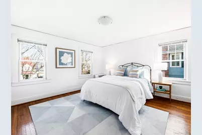 138 Hillcrest Avenue, Manhasset, NY 11030 - Photo 26