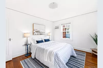 138 Hillcrest Avenue, Manhasset, NY 11030 - Photo 30