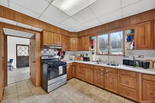 42 Phillipsport Rd, Wurtsboro, NY 12790 - Photo 24