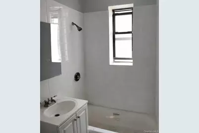 2503 E 19th Street, Brooklyn, NY 11235 - Photo 24