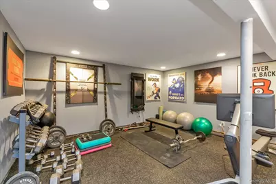 301 Cameo Drive, Massapequa, NY 11758 - Photo 22