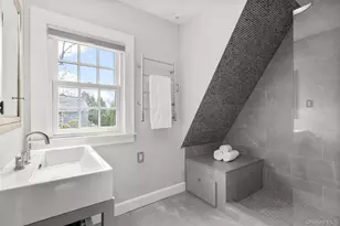 35 Wildwood Rd, New Rochelle, NY 10804 - Photo 22