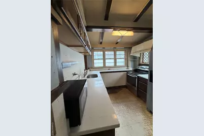 2 Margaret Lane, Huntington, NY 11743 - Photo 2