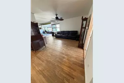 2 Margaret Lane, Huntington, NY 11743 - Photo 4