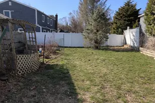 2 Margaret Ln, Huntington, NY 11743 - Photo 18