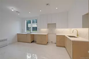 27 Ellish Pkwy, Spring Valley, NY 10977 - Photo 8