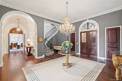 393 Oyster Bay Road, Mill Neck, NY 11765 - Photo 4