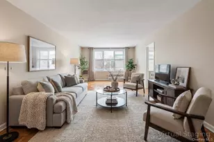 1 Oakridge Pl, Eastchester, NY 10709 - Photo 4